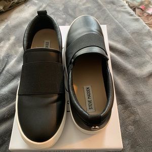 Steve Madden GORE slip on sneakers